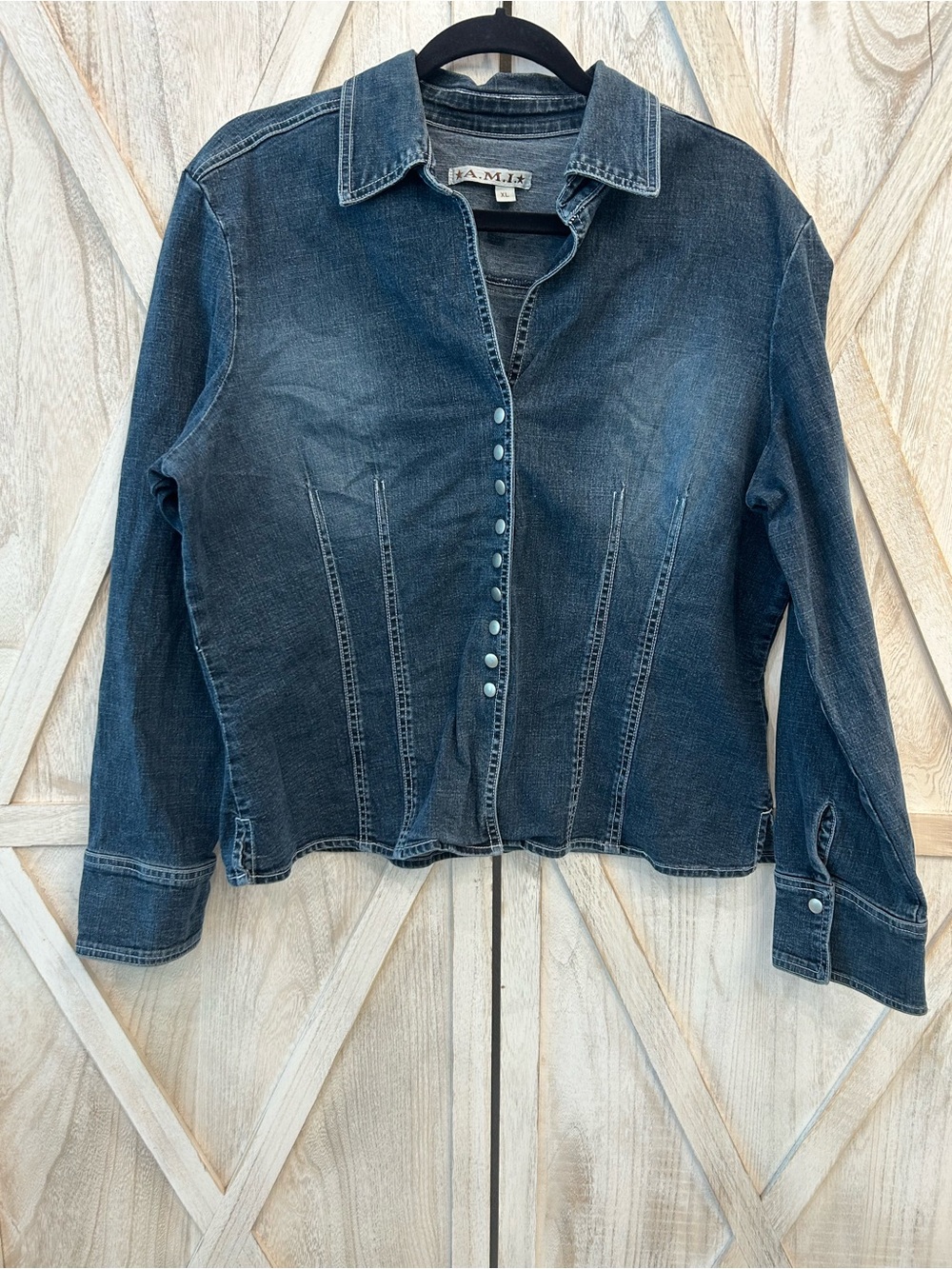 Ami Indigo Denim Button-Front Women's Shirt